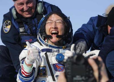 کریستینا کوک پس از شکستن رکورد اقامت زنان در فضا به زمین بازگشت